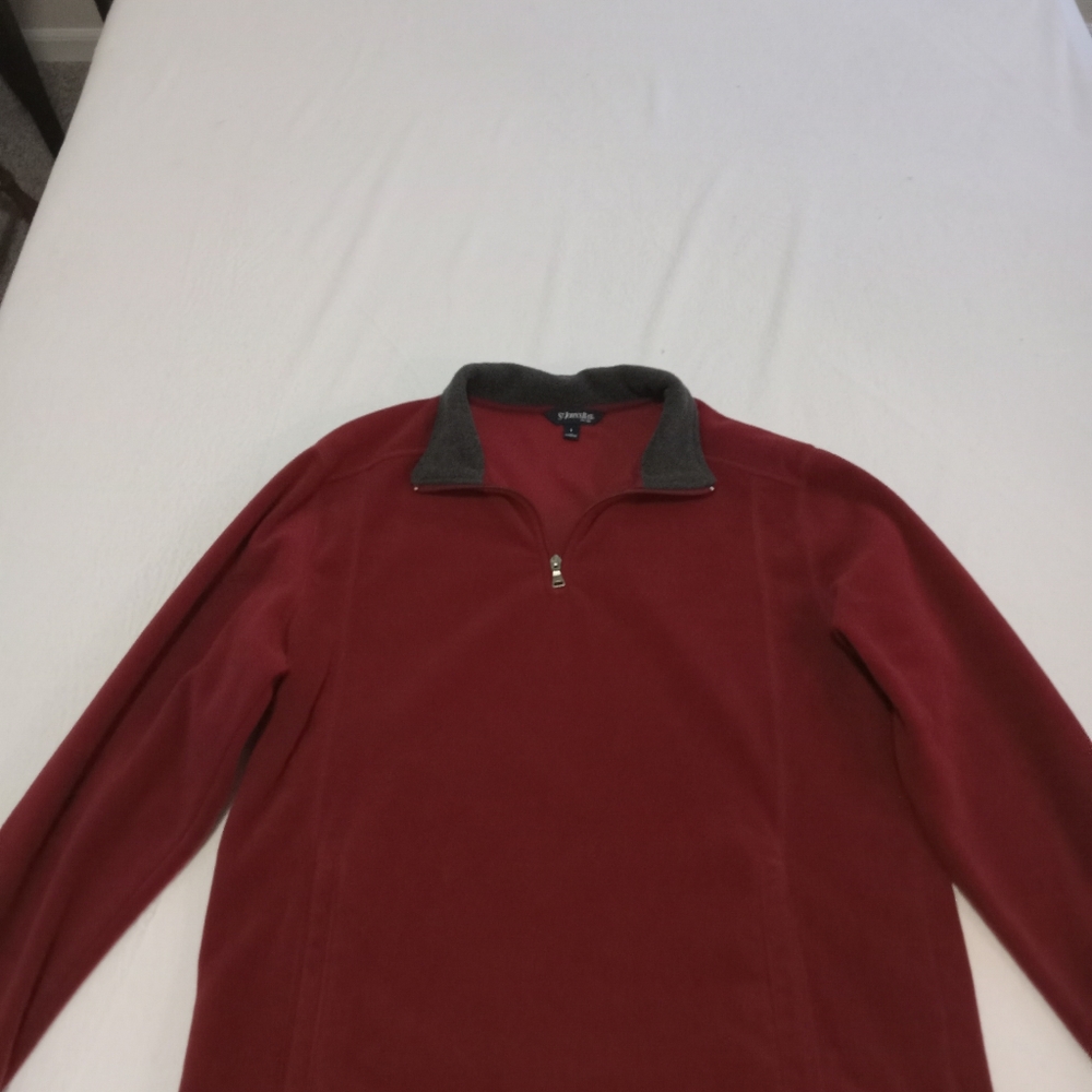 St John's Bay quarter zip fleece pullover. Burgundy. Size large.